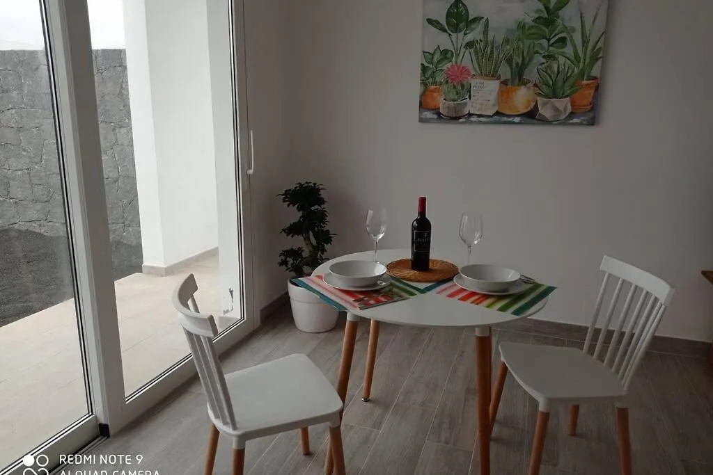 Precioso Apartamento Con Terraza En Teguise